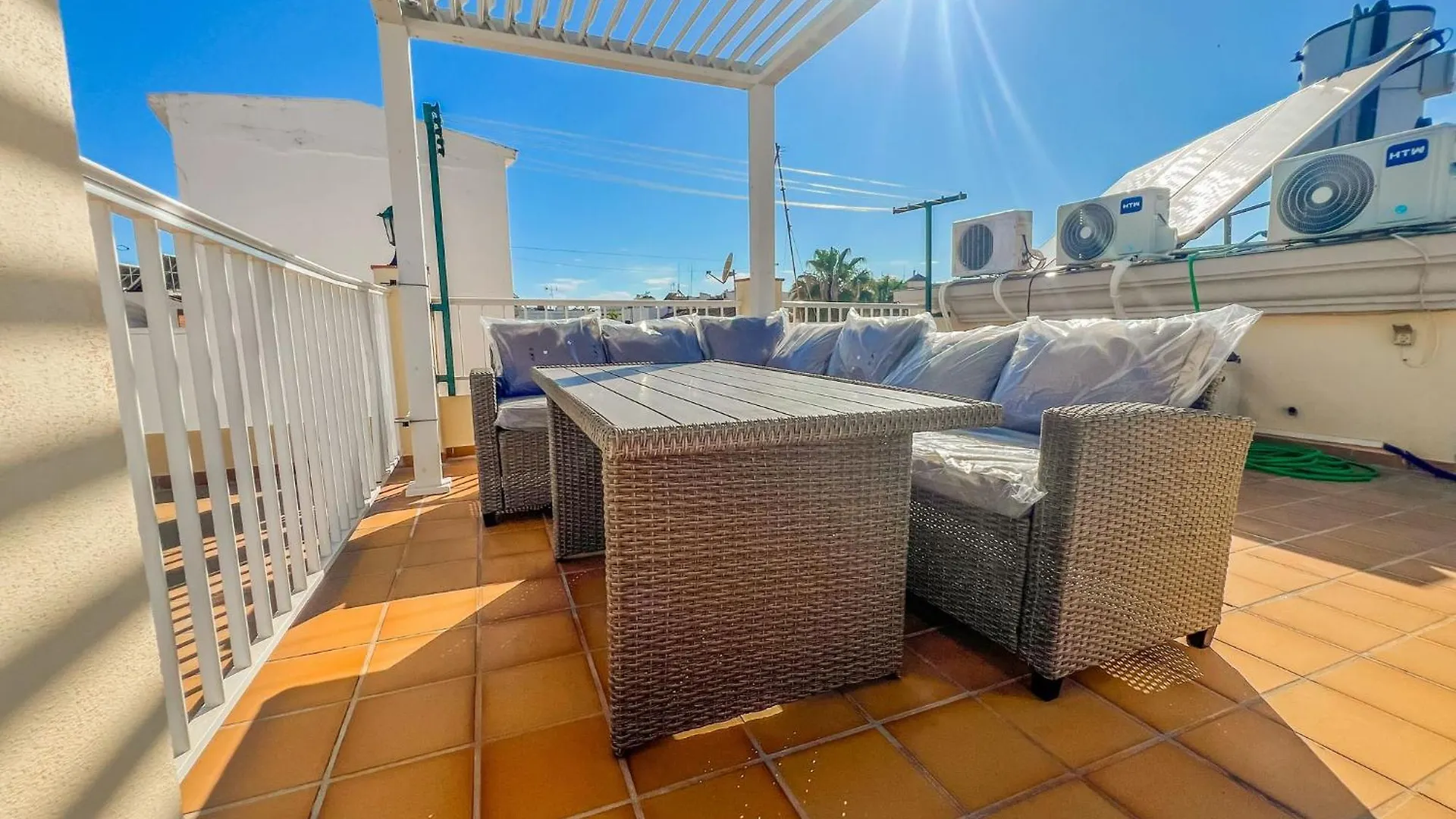 First-Floor Apartment With Private Outdoor Area Communal Rooftop Terrace Ca Nerja Spanje